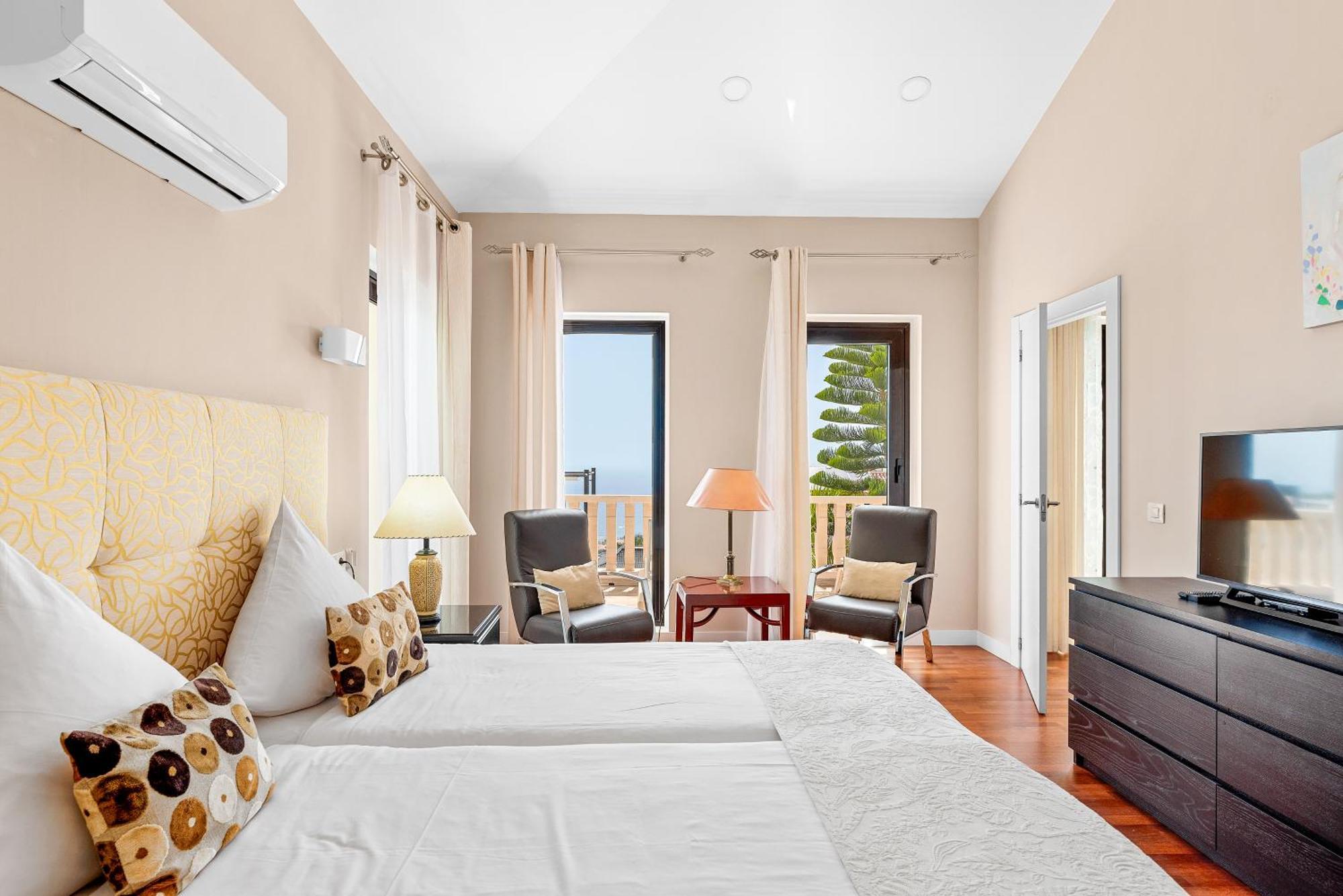Villa Vista Bella Costa Adeje In Ruhiger Villengegend Mit Meerblick Extérieur photo