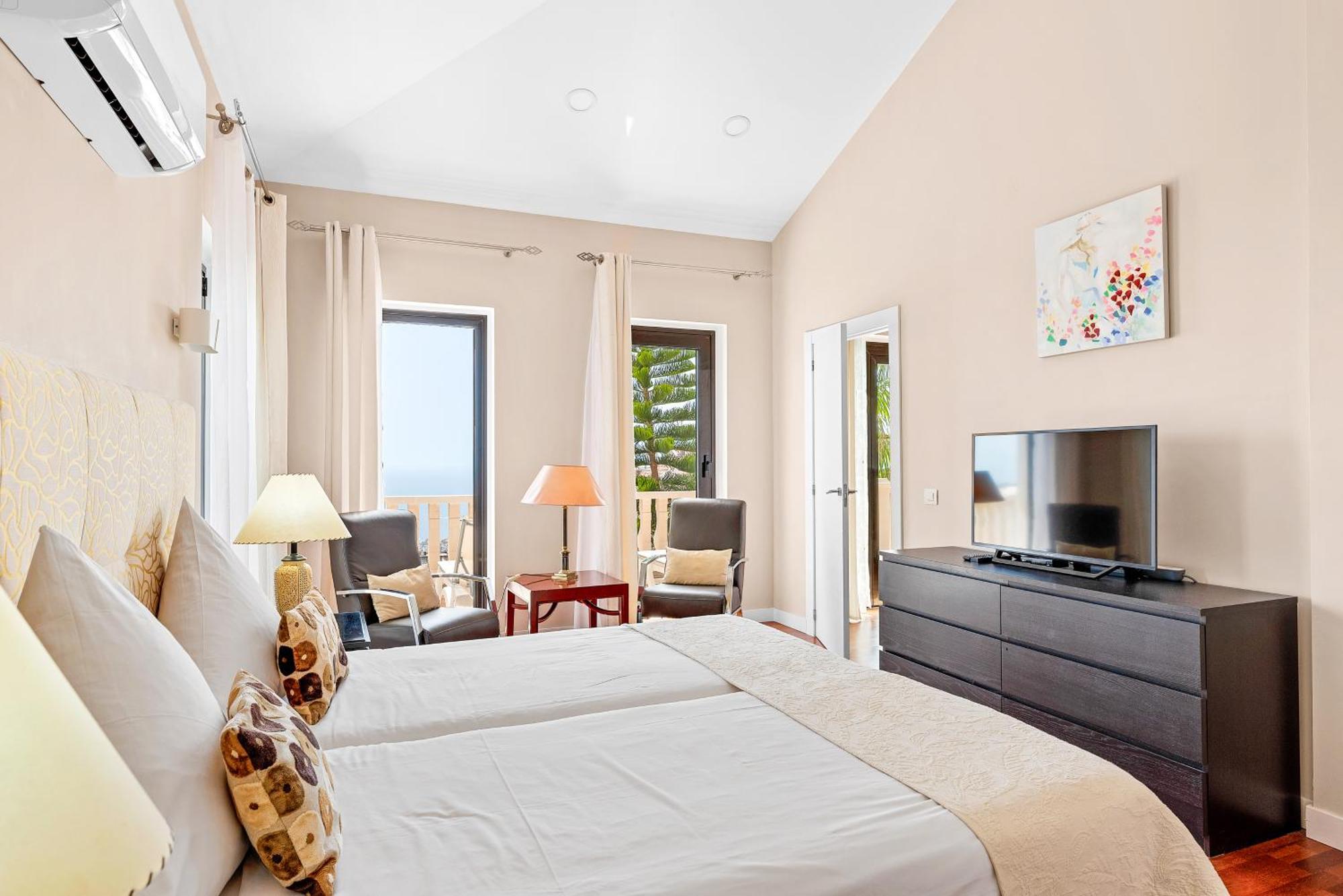 Villa Vista Bella Costa Adeje In Ruhiger Villengegend Mit Meerblick Extérieur photo